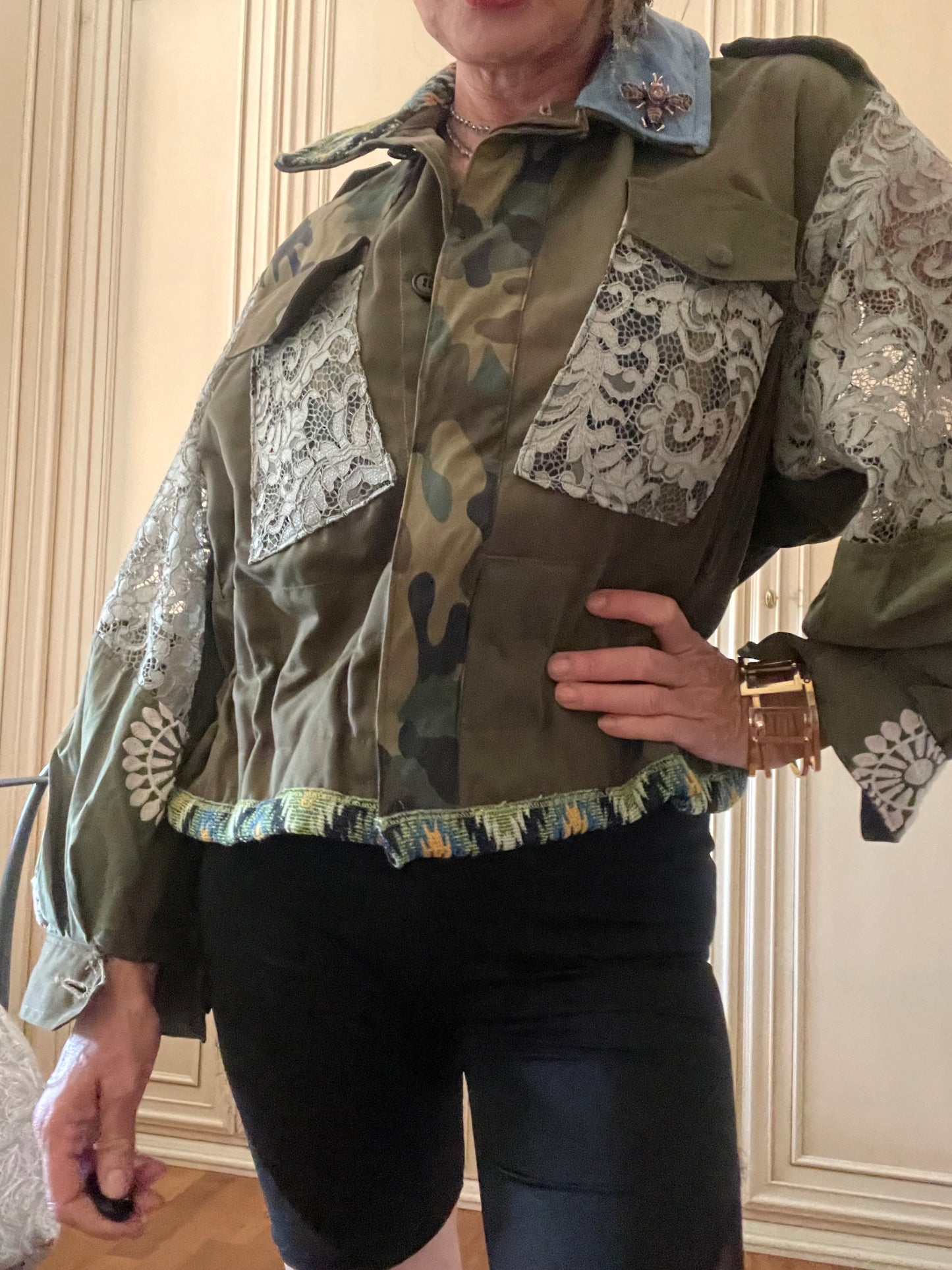 Bomber camelia