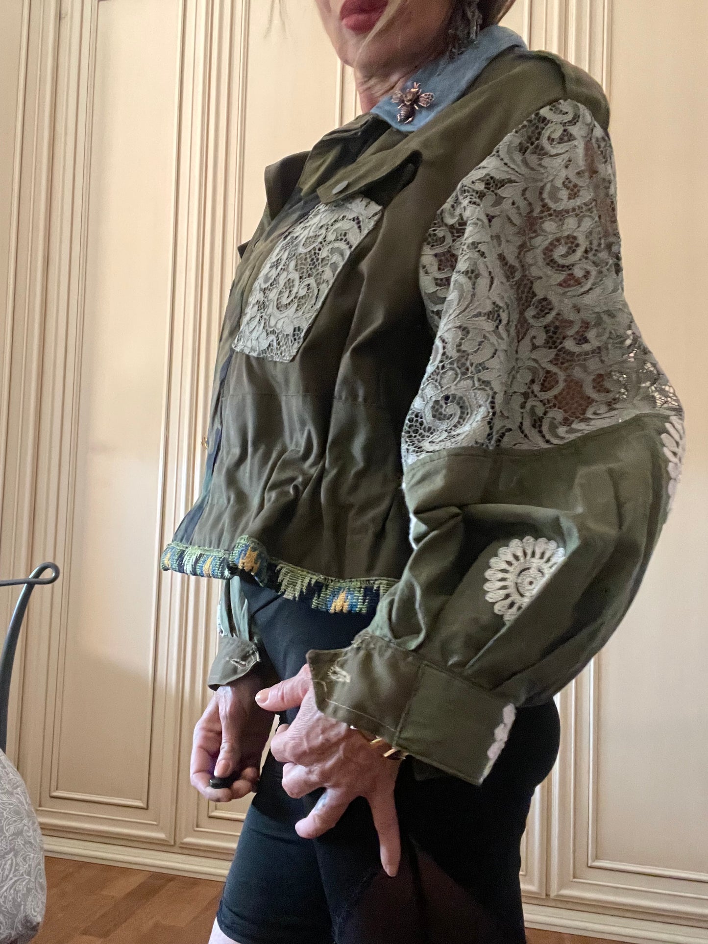 Bomber camelia