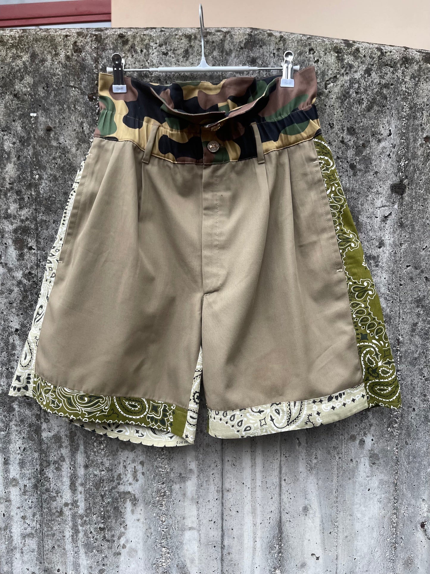 Short Bandita