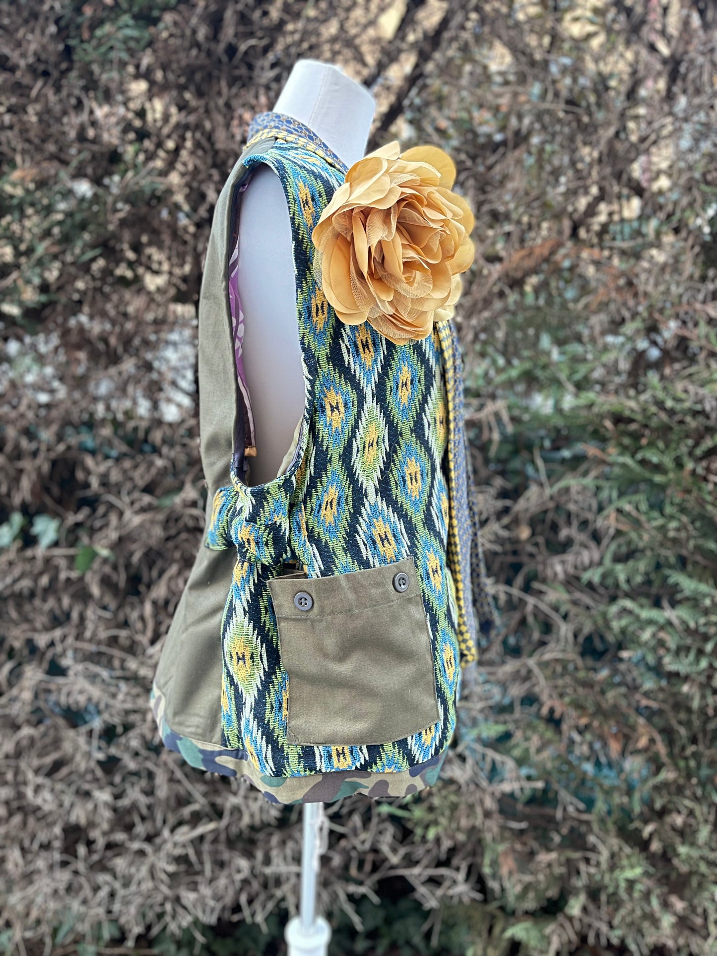 Iris Vest
