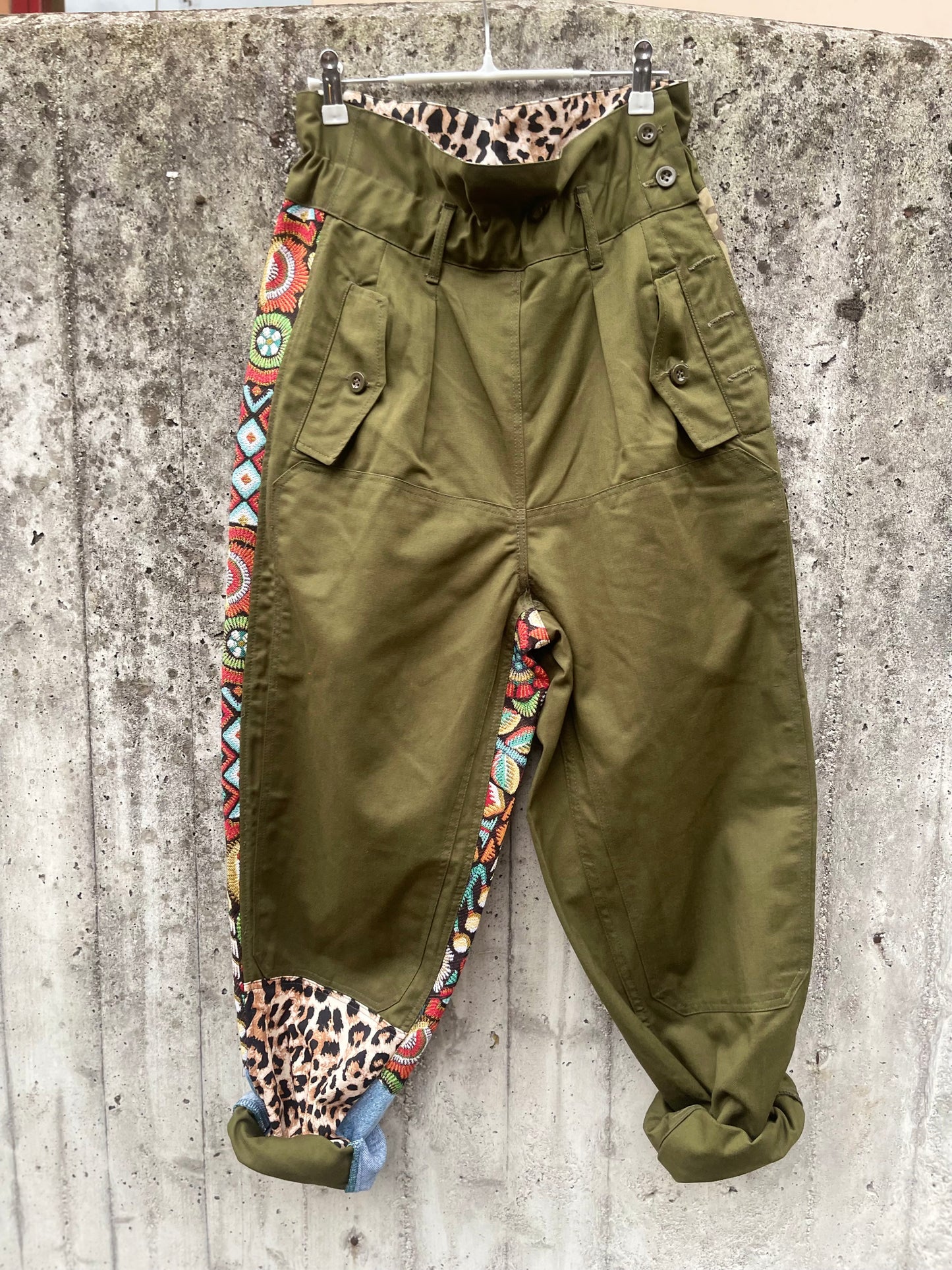 Pantalone Kilim