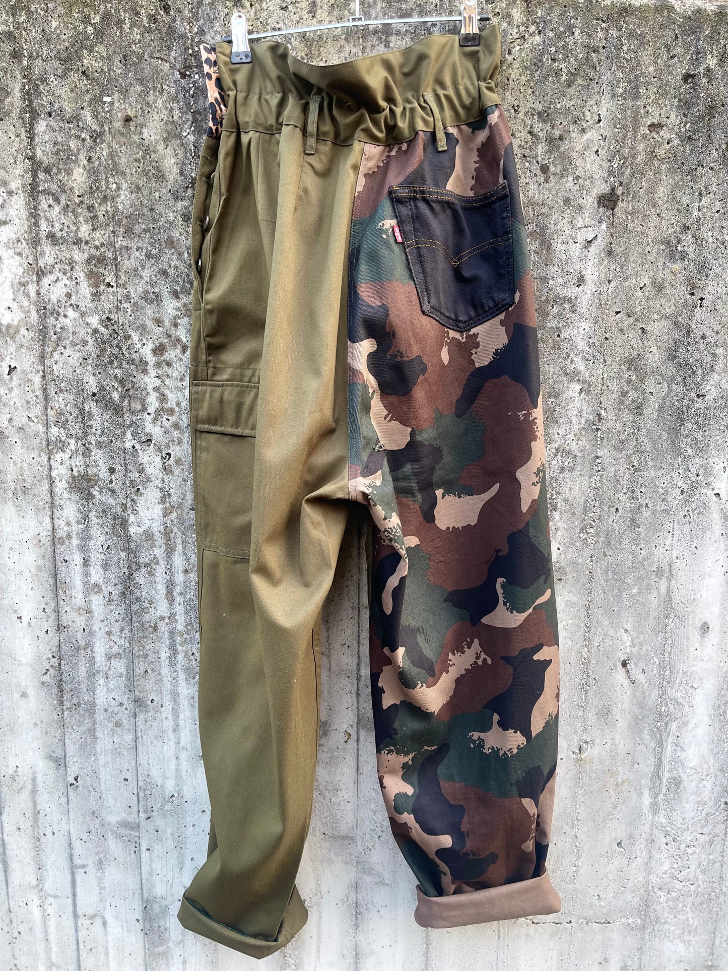 Pantalone Antonietta
