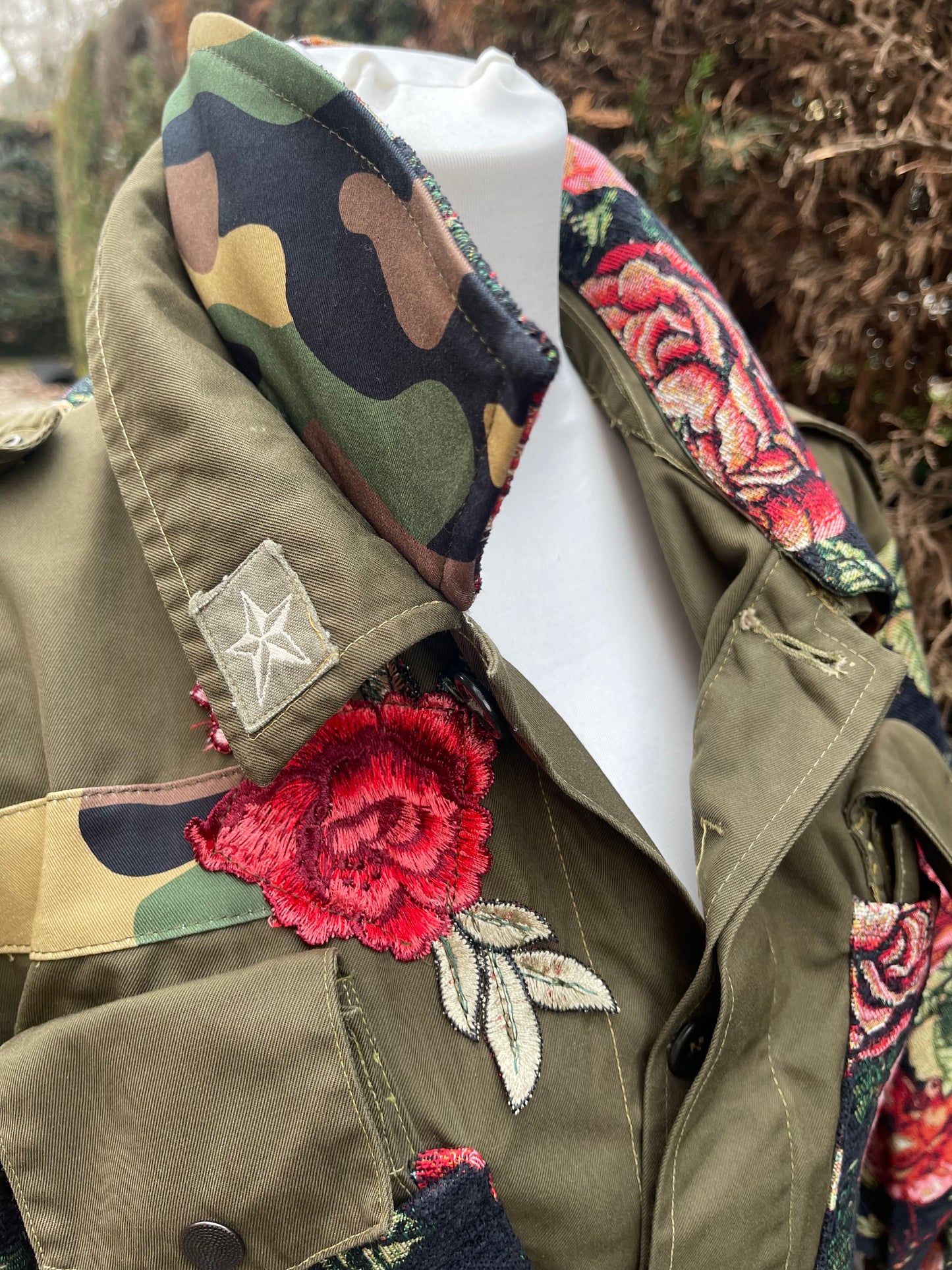 Bomber Rose