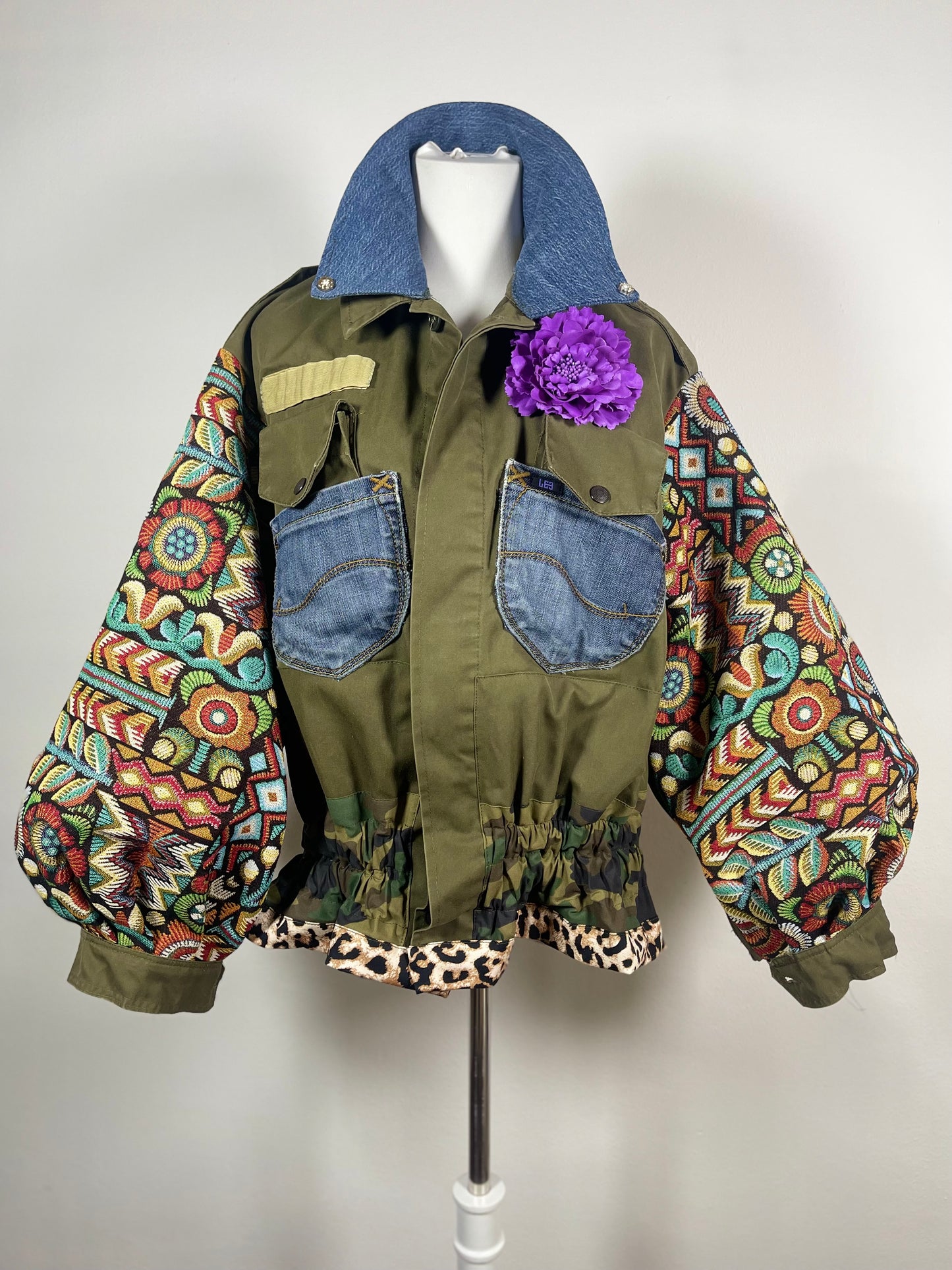 Bomber Kilim