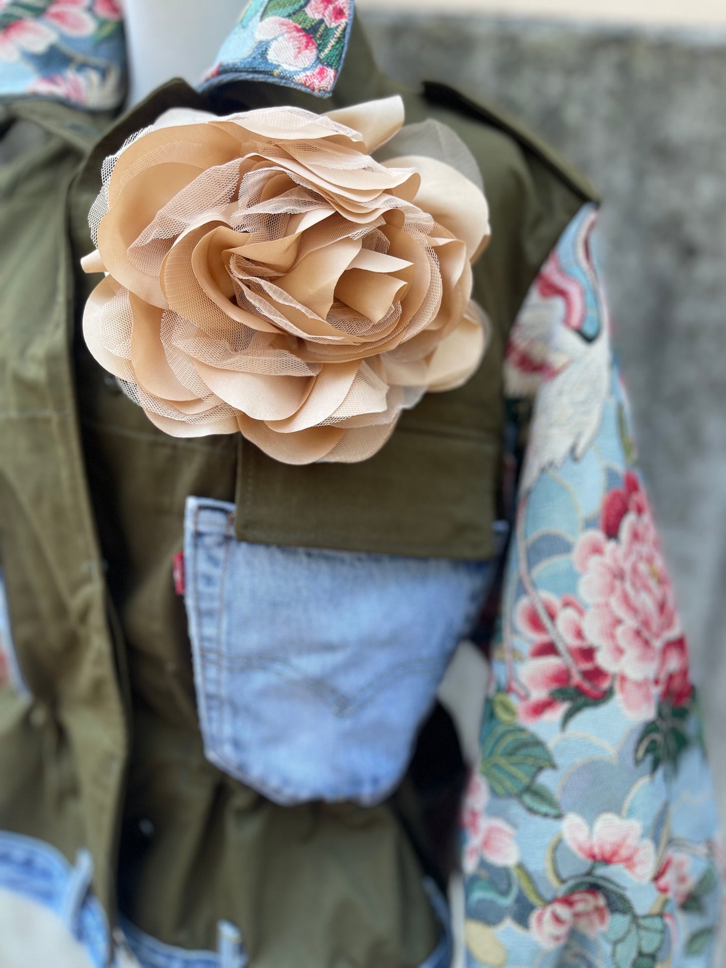 Bomber Afrodite